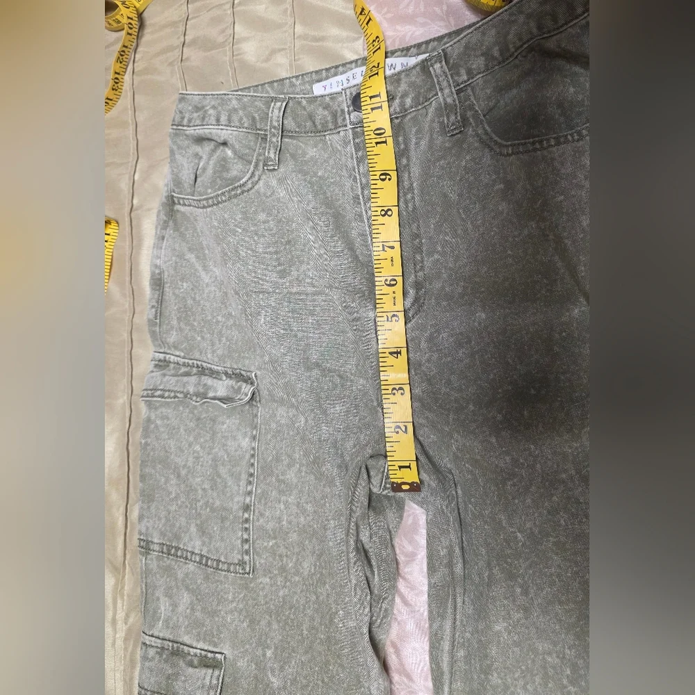 Tinseltown Green High Rise Wide Leg Cargo Pants Cozy Casual Chic Streetwear